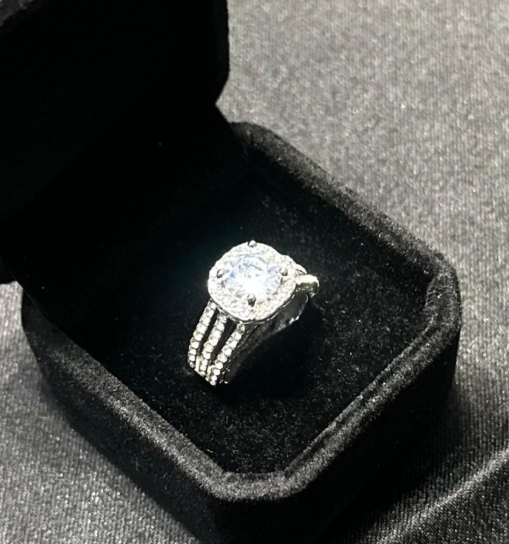Gorgeous Synthetic-Crystal Engagement and Promise Ring