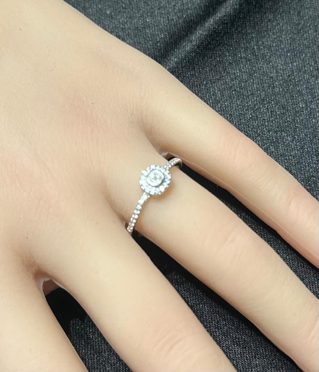 Women's Luxurious S925 Sterling Silver Promise Ring