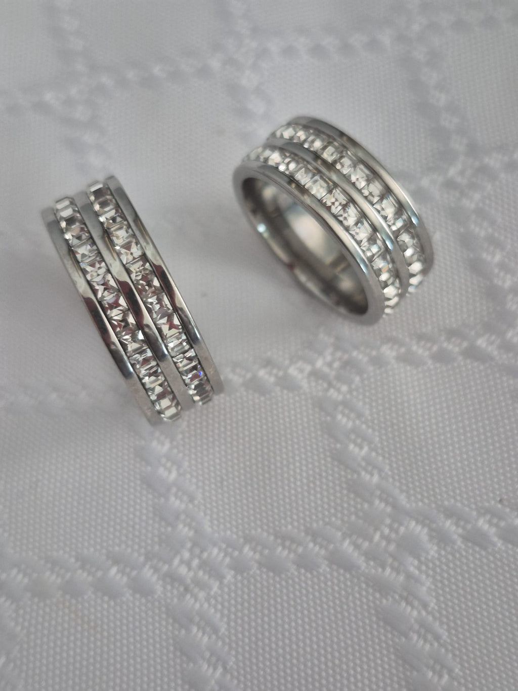 His and Hers Stunning Cubic Zirconia Wedding Ring