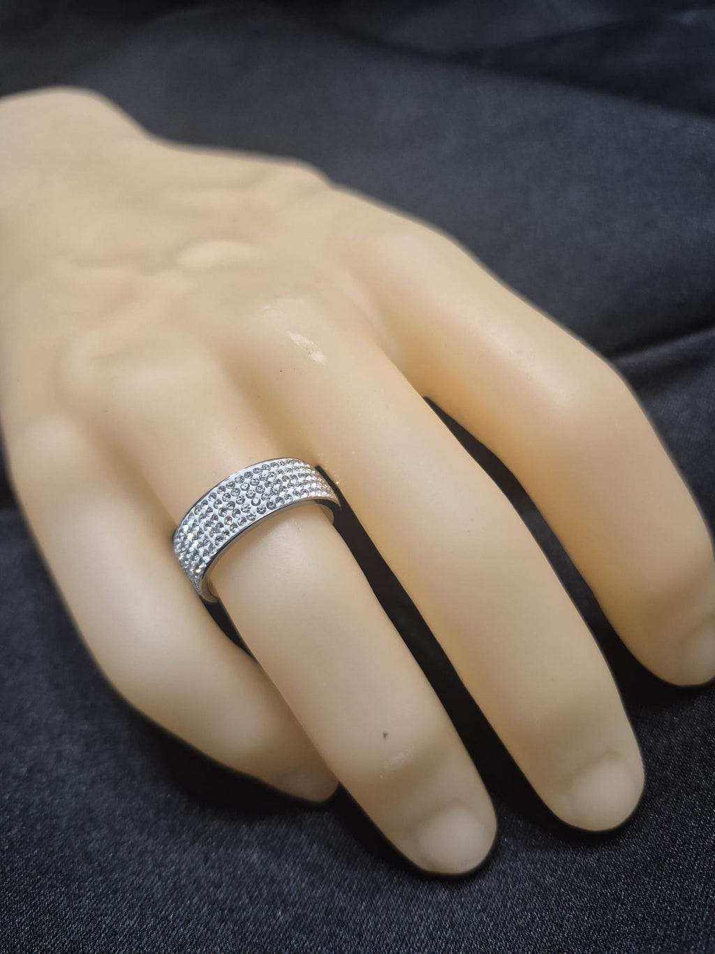 Men's Stunning 8mm Stainless Steel Cubic Zirconia Inlaid Wedding Band