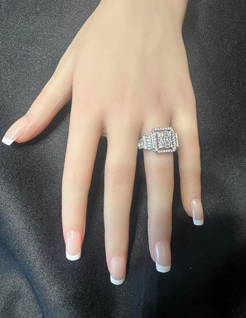 Beautiful Women's Bow-Tie Style Square Engagement Ring